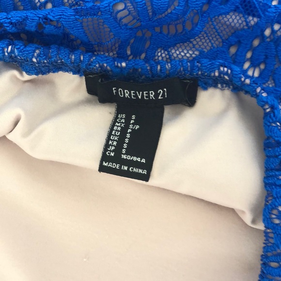 Gorgeous backless forever 21 dress - Picture 4 of 4